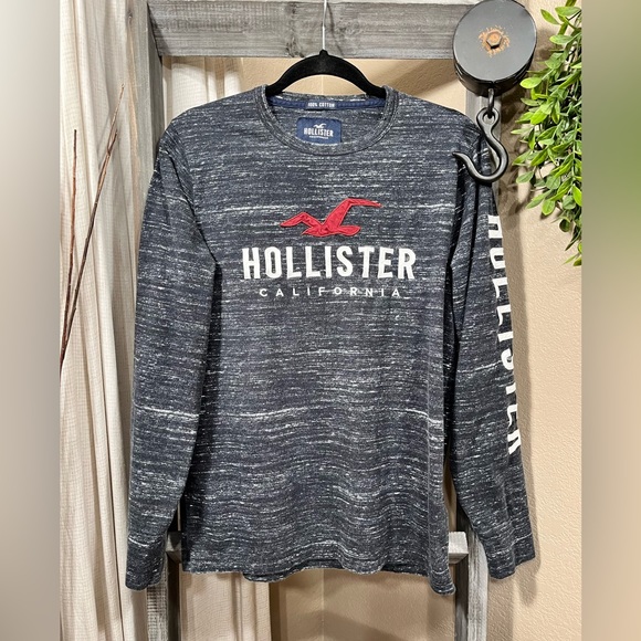 Hollister Other - HOLLISTER LS SIGNATURE LOGO SHIRT